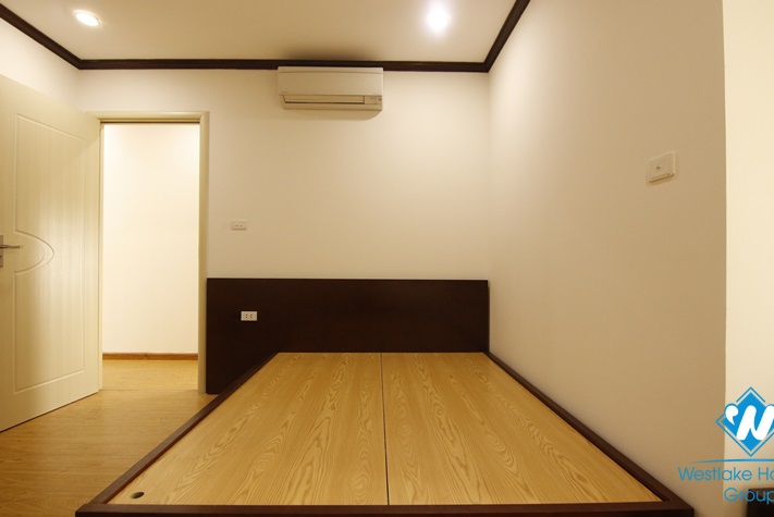 A fully furnished two-bedroom apartment on Vu Pham Ham street, Cau Giay district, Hanoi